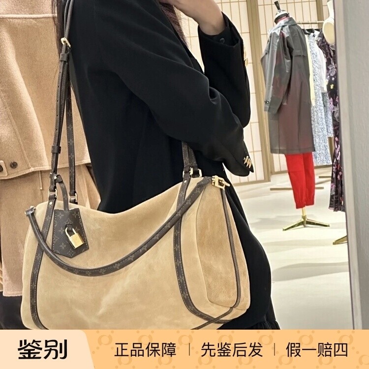 奢店代购 2025新款正品 LV/路易威登 EXPRESS 牛皮单肩包 M26039