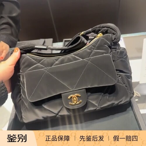 香奈儿滑雪丝绒系列保龄球单肩