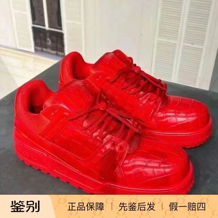新款奢店 2024 LV/路易威登 TRAINER MAXI 鳄鱼纹牛皮胖丁 运动鞋