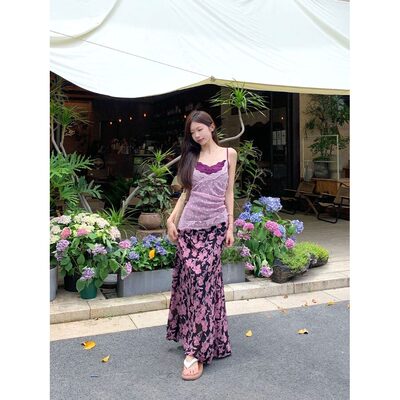 宅女家温柔风紫色蕾丝拼接吊带背心女春季高腰碎花半身裙两件套