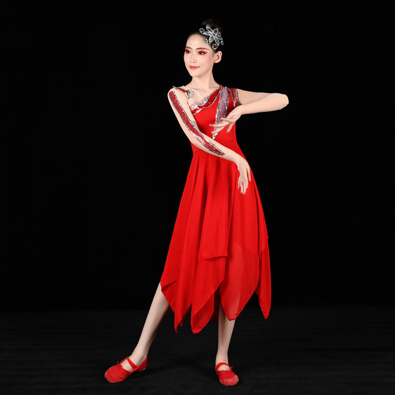 新款现代舞演出服女青春开场舞蹈连衣裙伴舞古典合唱表演服装成人