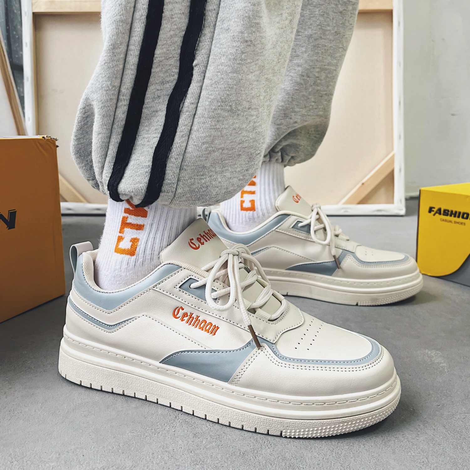 XZ1118-6805P45男士低帮运动休闲板鞋，男鞋休闲鞋，星座1118