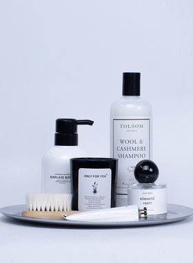 现代轻奢样板房卫生间卫浴组合摆件香薰蜡烛护手霜洗衣液托盘道具