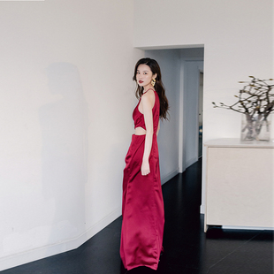 高级简约中式 焰火 婚礼敬酒服 显瘦新娘宴会晚礼服红 Nomeives