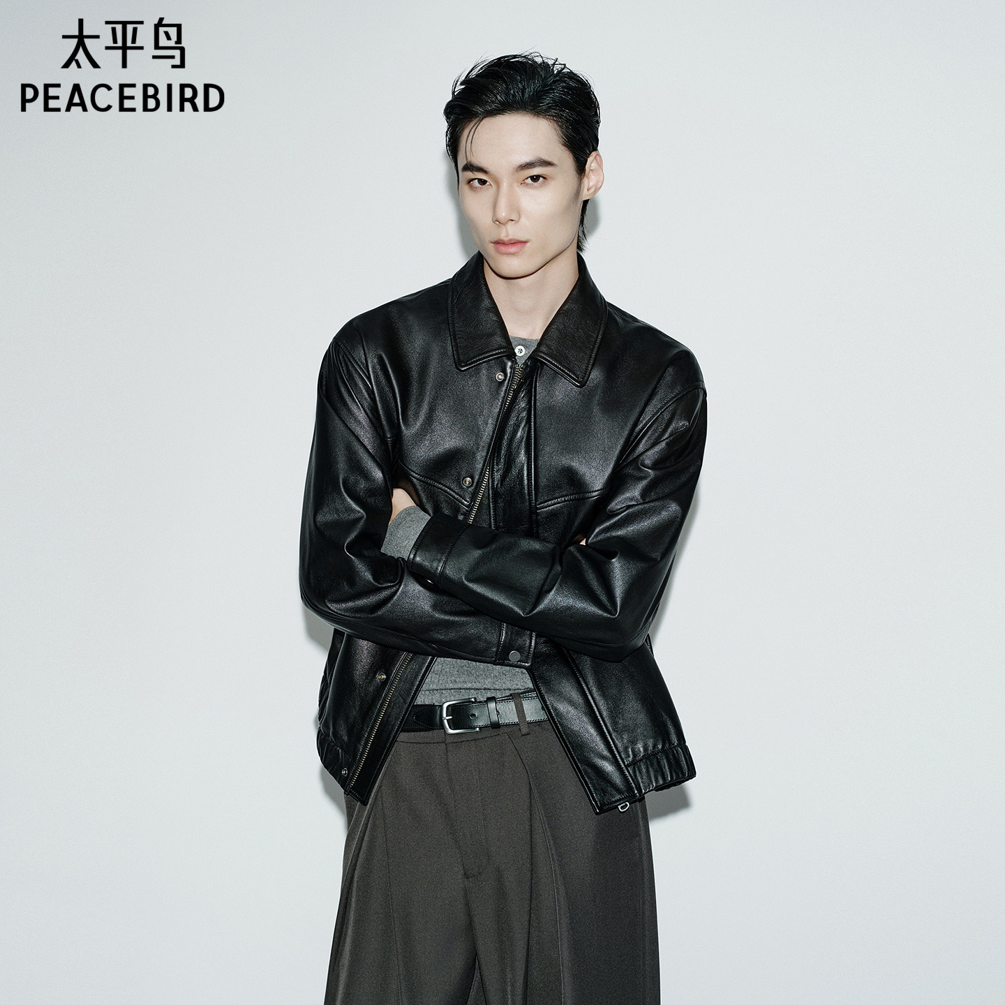 【锋度皮衣】太平鸟男装 午夜26冬季新款荔枝油蜡牛皮衣B1BDG4F05图片