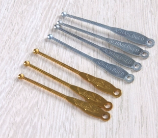 Металлическая ухочистка из нержавеющей стали