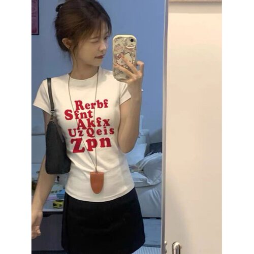 美式字母印花修身显瘦短袖T恤女