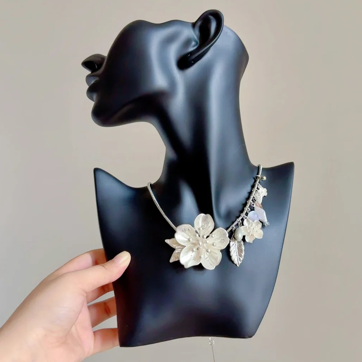 度假风镶钻树叶花朵吊坠项链海边拍照氛围感锁骨链小众高级感饰品
