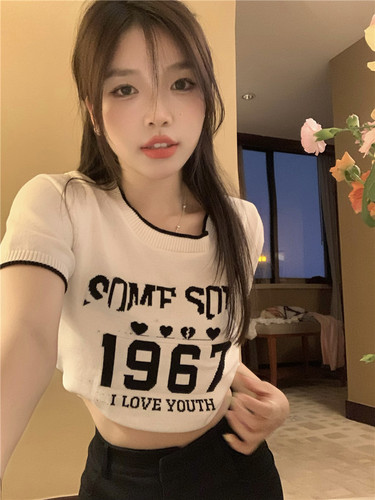 小贝壳服饰 12XBFS9659