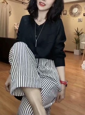 今年流行特惠23558大爱美依缘2025新款时尚黑色V领长袖上衣条纹