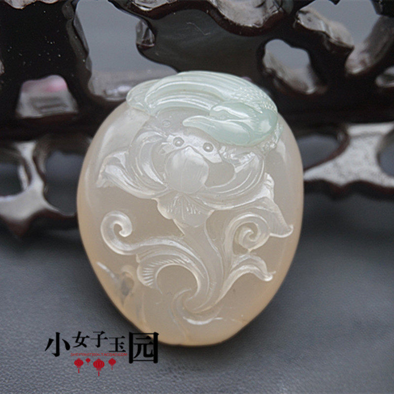 巧雕紫绿玛瑙喜鹊莲花吊坠挂件紫绿玛瑙喜鹊闹莲挂件玉坠