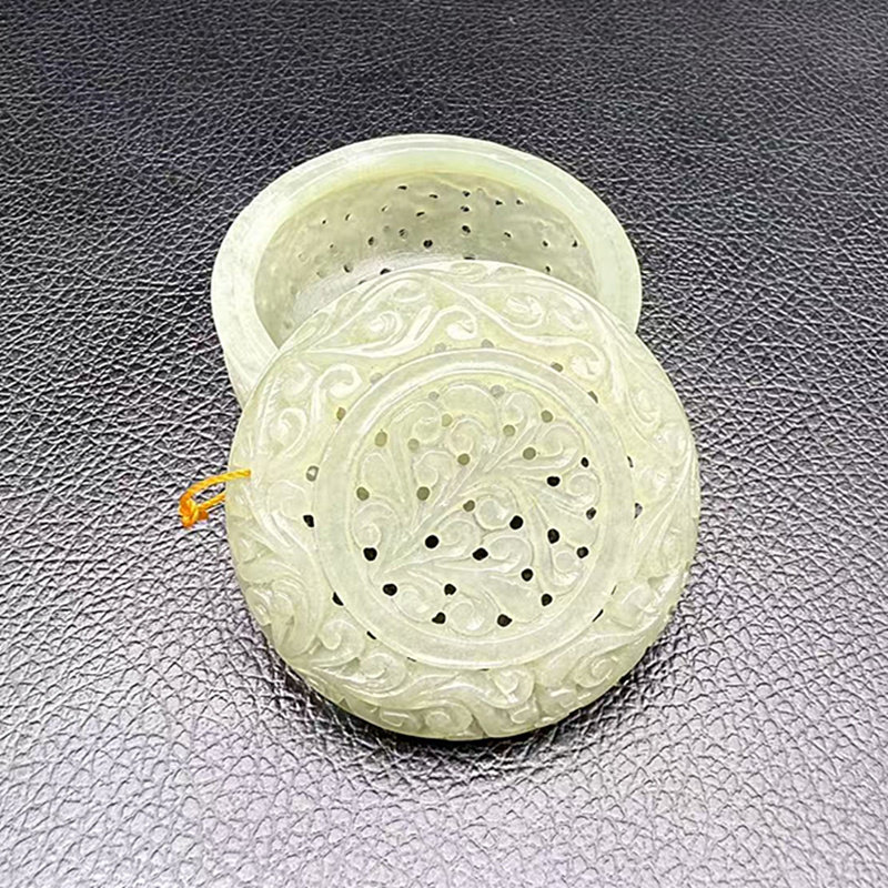 和田玉如意花香薰玉佩摆件仿古镂空雕刻香囊文雅花雕玉石茶桌摆台