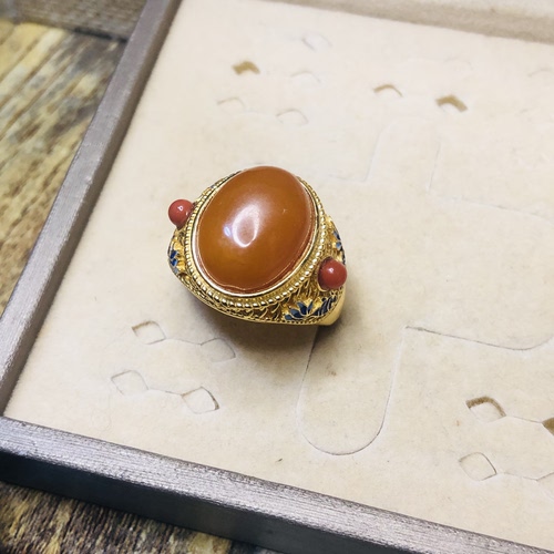 S925银镶嵌天然蜜蜡12x16MM戒指鸡油黄景泰蓝搭配南红指环活口