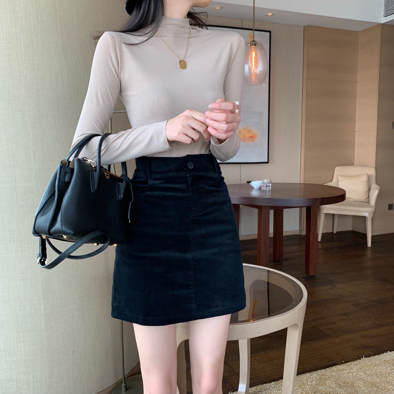 Real-price corduroy half-length skirt Korean version of high waist A-shaped skirt short skirt wrapped hip skirt