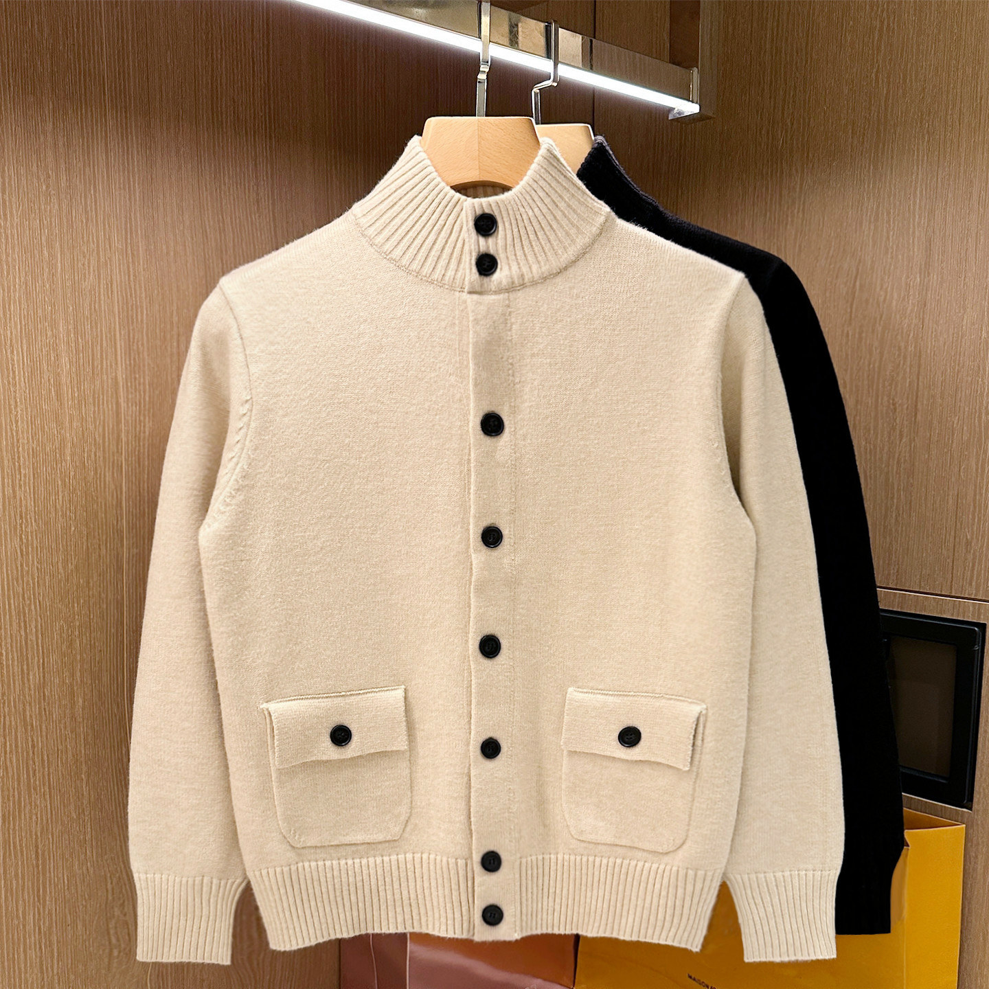 老钱风男装休闲复古立领毛衣外套男冬季新款高级商务男士针织开衫,男装,针织衫/毛衣,淘宝优惠券,粉丝福利购,淘宝优惠卷