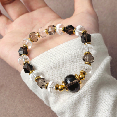 原创手作高奢烟晶白水晶手串设计复古感不掉色钛钢配饰高级感