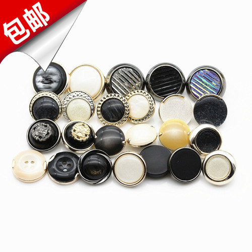 扣子精美百搭大衣复古男女