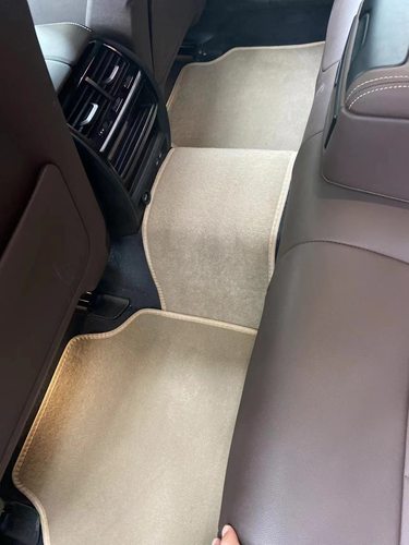 通用款单片绒面汽车脚垫防滑地垫