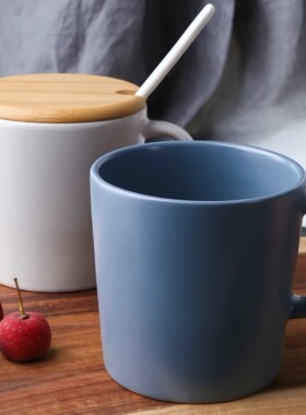 宜家带盖子早餐简约风玻璃水杯子