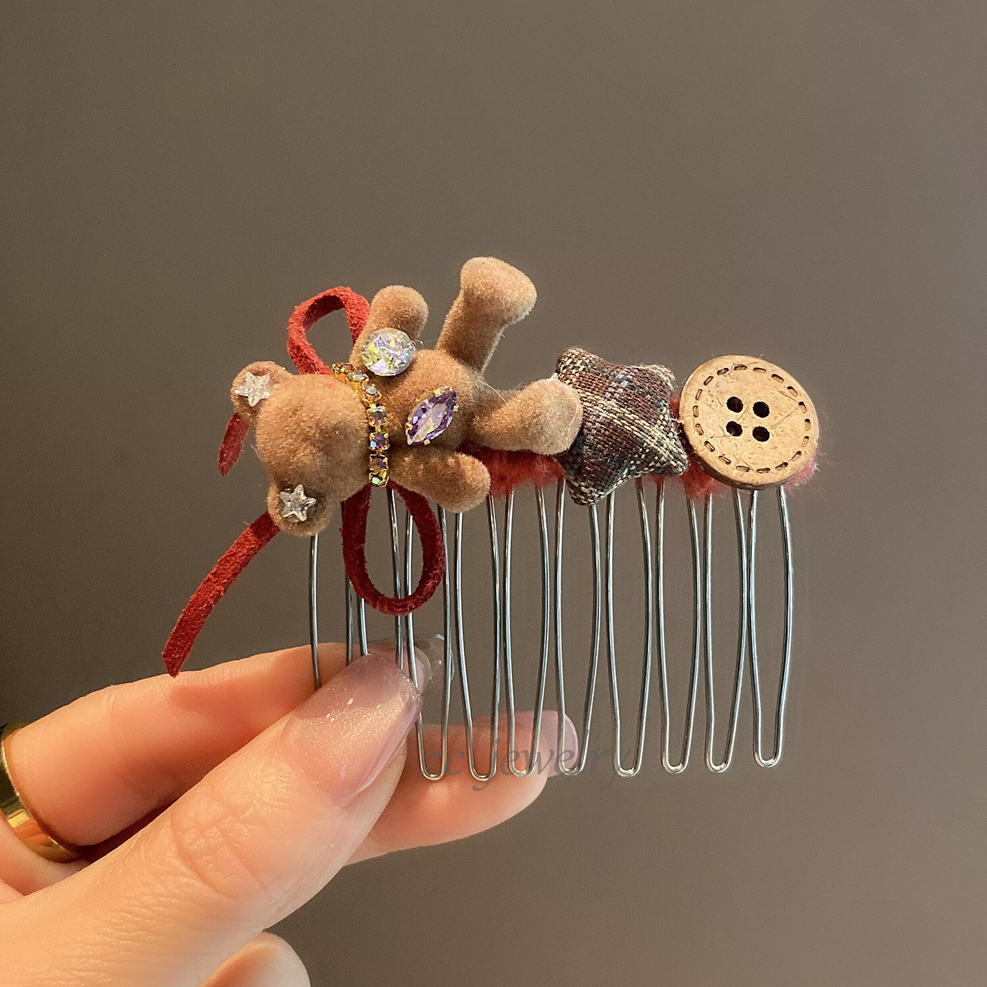 韩版东大门甜美卡通小熊闪钻蝴蝶结纽扣插梳女气质整理碎发一字夹,饰品/流行首饰/时尚饰品新,发饰,淘宝优惠券,粉丝福利购,淘宝优惠卷
