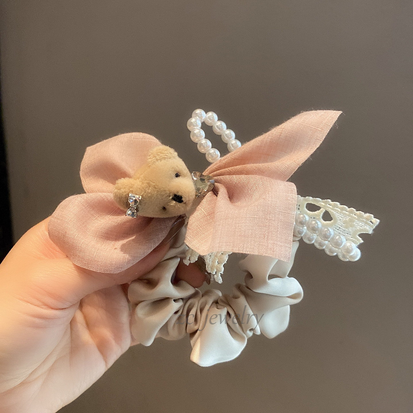 韩版甜美森系卡通小熊珍珠蝴蝶结皮筋女时尚气质后脑勺丸子扎头绳