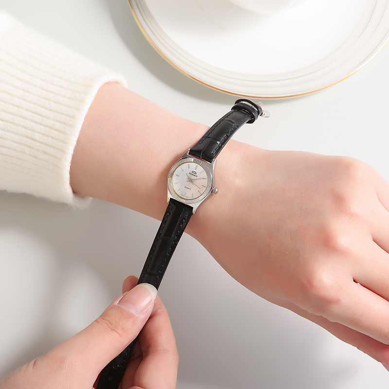 天峰牌女表简约小众轻奢风石英表