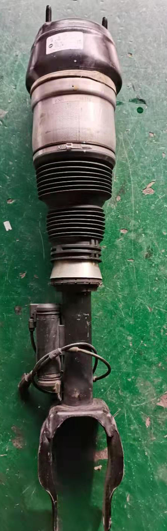 奔驰W164 X166 ML350 ML500 GLE400后空气减震 空气悬挂 打气泵