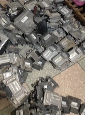 适配F01R00DF20SW808460/F01RB0DF20东南菱悦V3发动机电脑板ECU