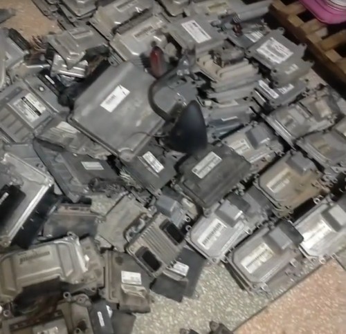 北汽绅宝X55 D50D60 D70无钥匙启动系统控制器电脑无钥匙进入模块