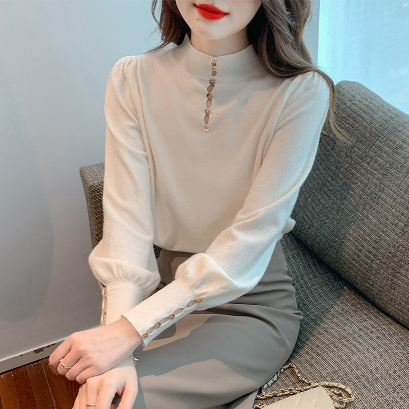 半高领针织打底衫女春秋内搭2025新款长袖修身T恤女简约时尚上衣