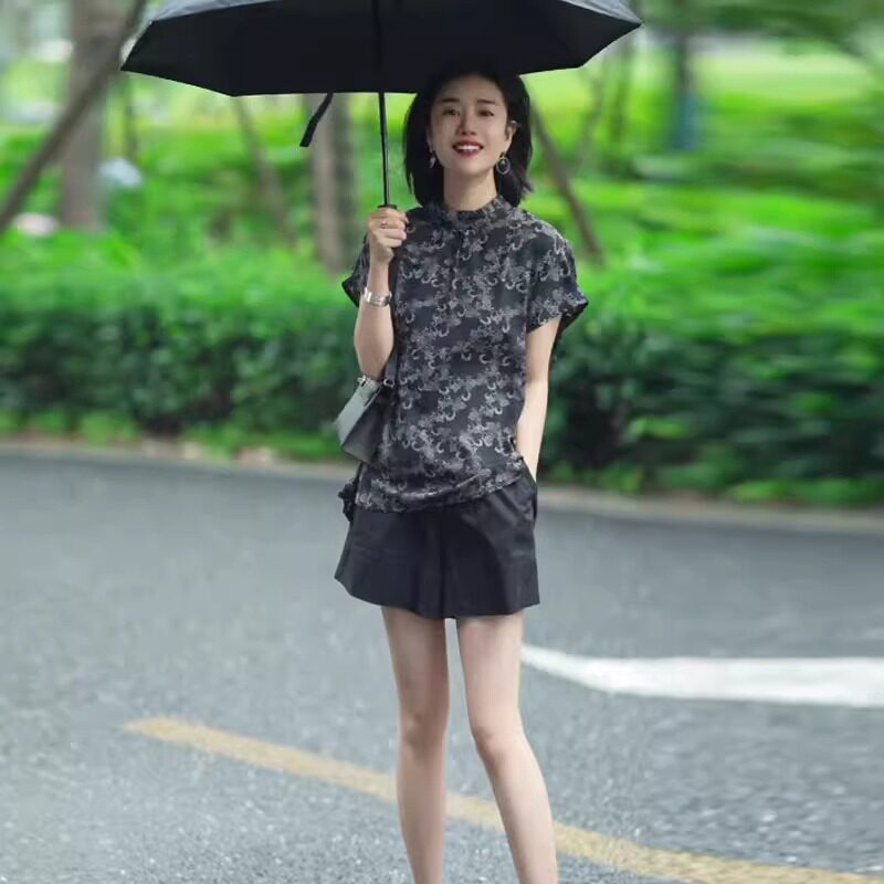 立领印花雪纺衫女夏季高级感2025新款大尺码显瘦遮肚短袖上衣女气
