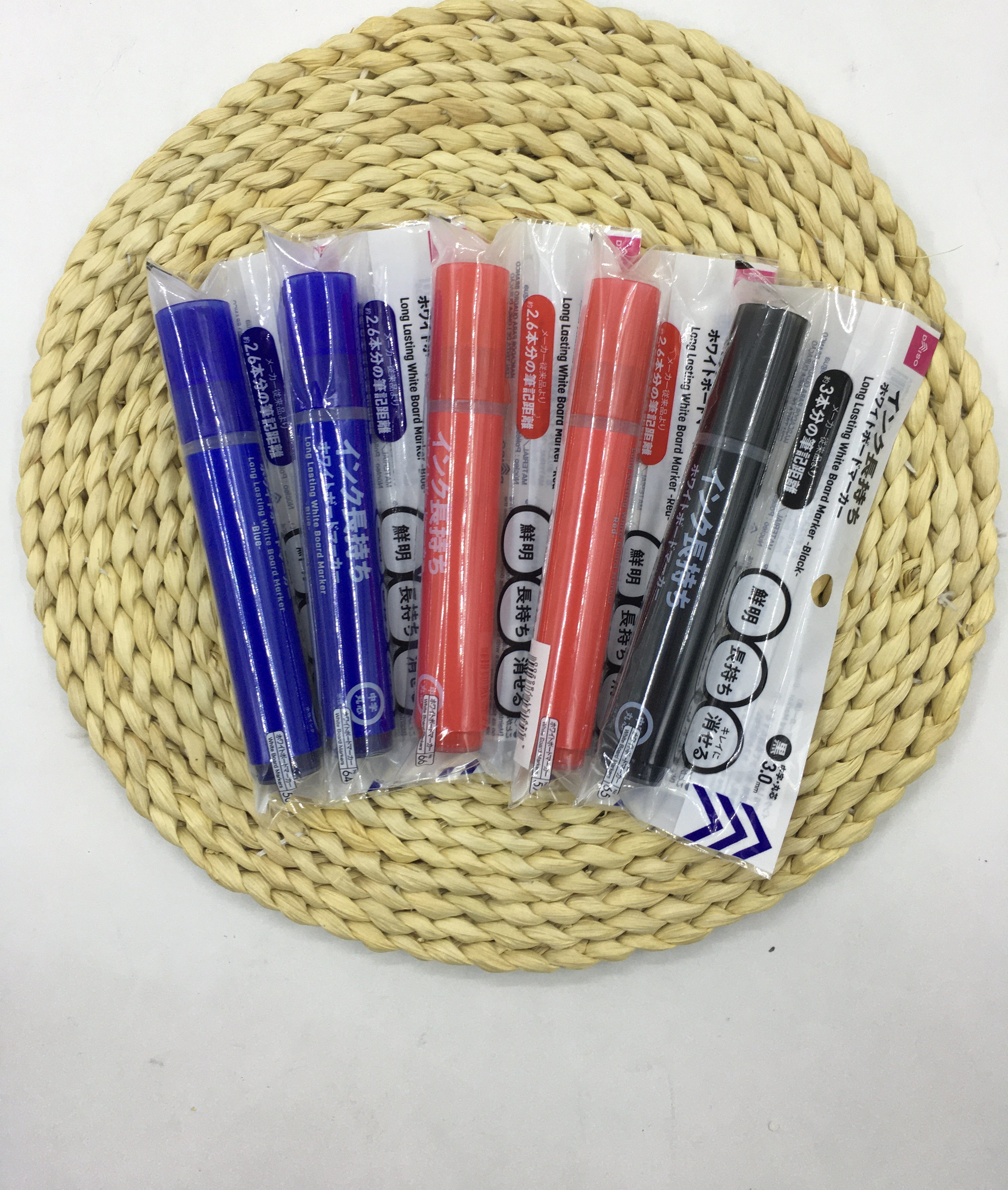 包邮日本大创遇水中漂浮笔可以飘起来儿童彩笔数字白板笔实验