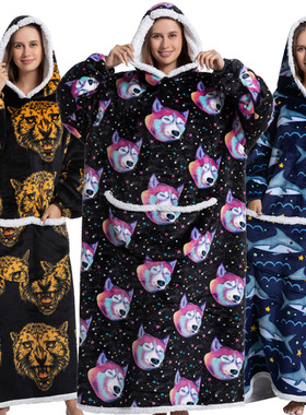 Padded flannel cashmere pajamas TV couch blanket cap睡衣睡毯