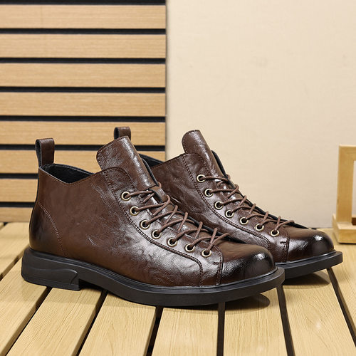 圆头软底工装靴短靴 Round toe soft soled mid top work boots