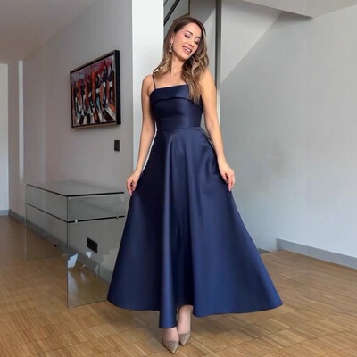法式复古气质缎面吊带晚礼服时装裙Satin suspender evening gown
