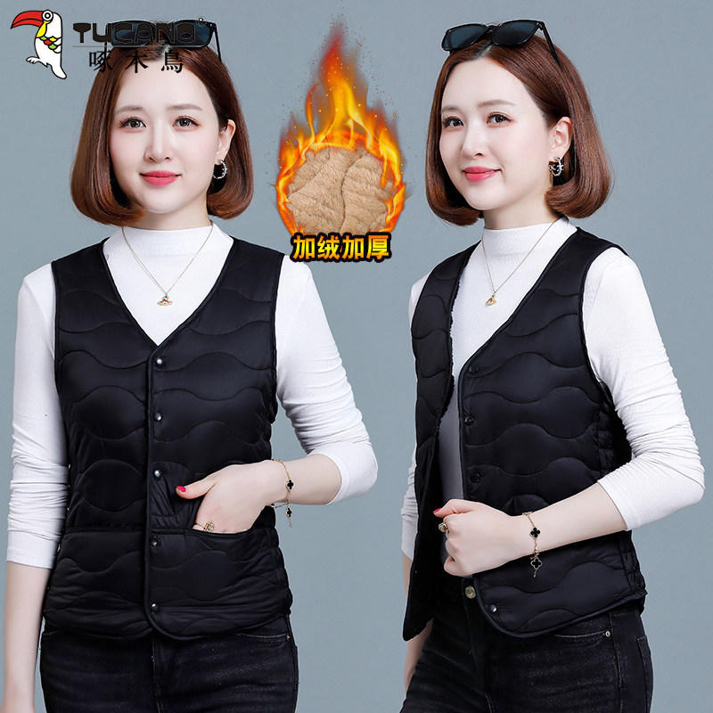 啄木鸟时尚加绒加厚马甲女士冬季中年妈妈加背心马夹外穿坎肩外套