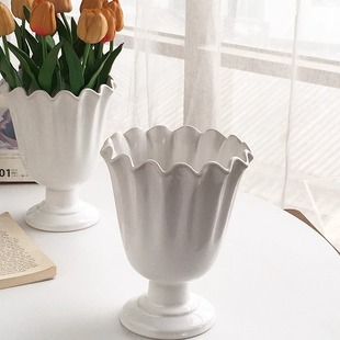 小众陶瓷高脚浮雕插花器高档装 Annie 法式 外贸订单 饰摆件 Garden