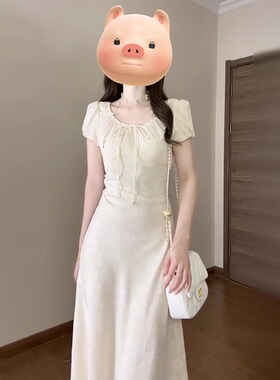 方领泡泡袖高端精致连衣裙夏季法式小个子别致绝美收腰显瘦长裙子
