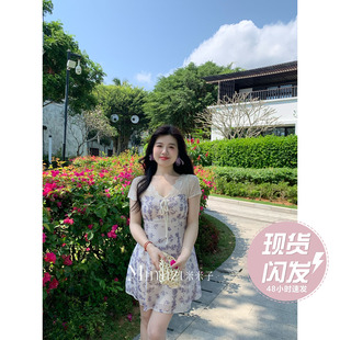 现货米米子微胖大码胖mm“假日风情”法式V领碎花收腰显瘦连衣裙