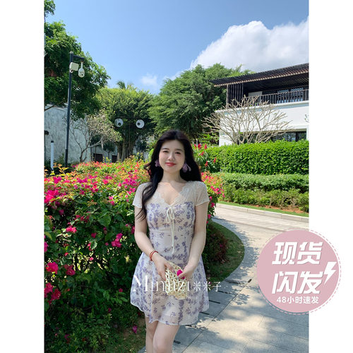 现货米米子微胖大码胖mm“假日风情”法式V领碎花收腰显瘦连衣裙