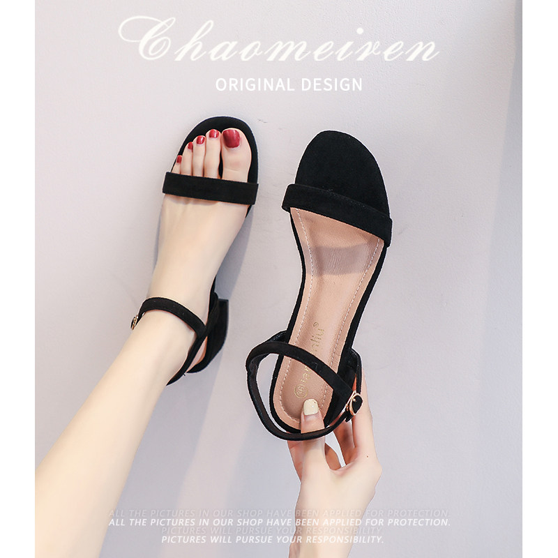 凉鞋女2026夏季新款黑色百搭时尚仙女风一字扣带粗跟中跟罗马女鞋
