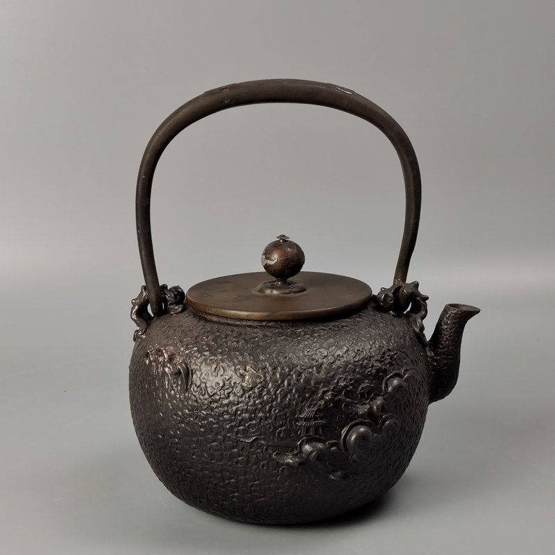 龟文堂造日本老铁壶明治时期京都回流高端茶道茶具烧水煮水茶壶