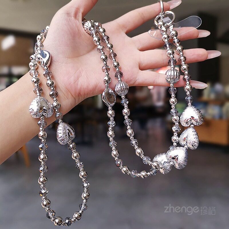 手机挂链女斜挎长款ins电镀银色爱心串珠饰时尚潮流高级感户外便携旅游出行逛街包包链套壳可背手机挂绳新品