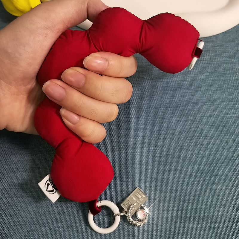 珍格羽绒香肠手提链手机挂绳