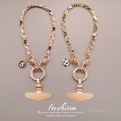 手机挂链新款 金属链结实耐用户外旅游出行防丢手提防盗带子小香风ins个性 女士钮链手机挂绳手腕短款 时尚