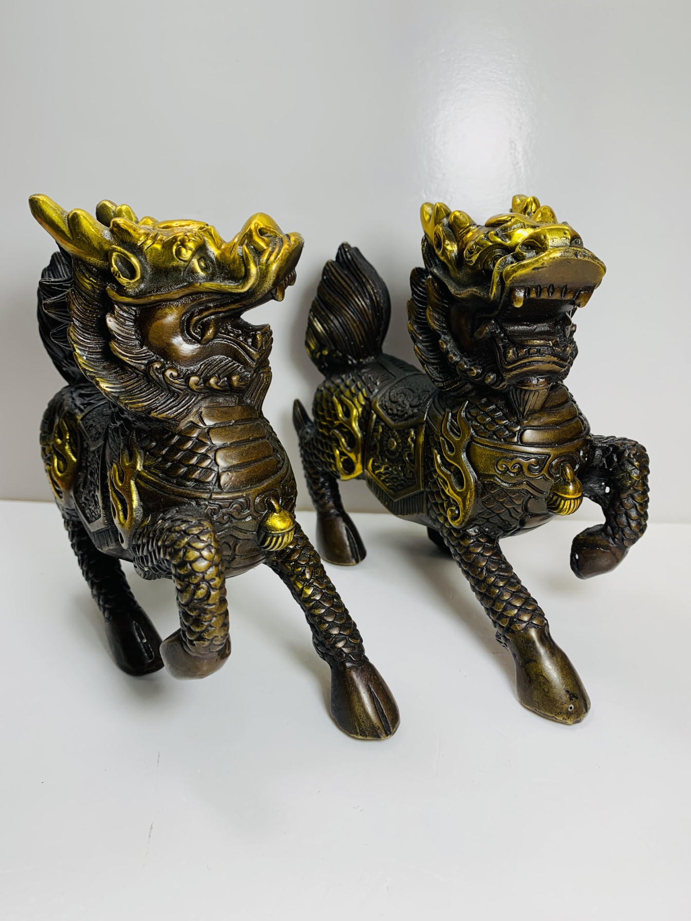 黄铜麒麟摆件 铜火麒麟 鎮 宅紫铜送子财富麒麟 家居装饰瑞兽铜器