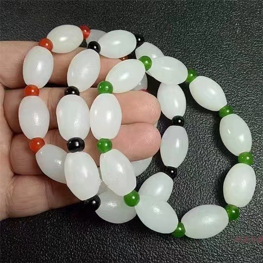 天然a货阿富汗玉手串节节高白玉
