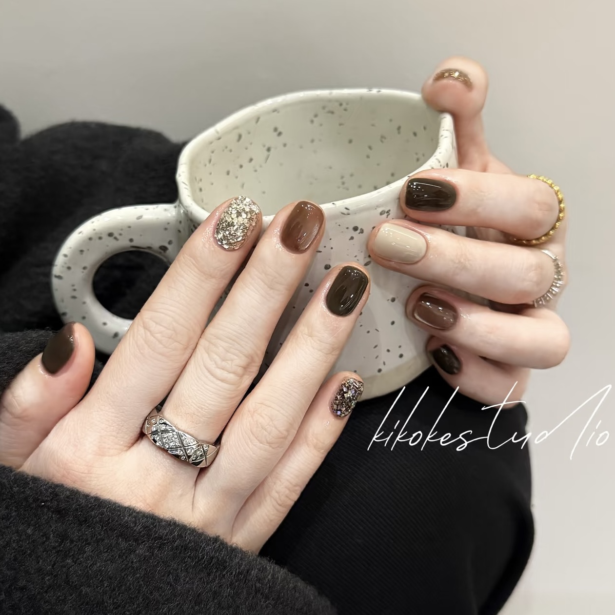 秋冬显白摩卡奶咖猫眼碎钻穿戴甲