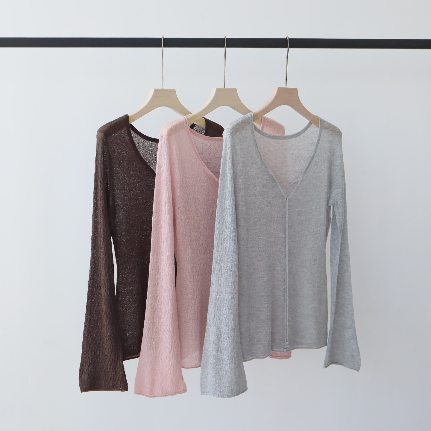 莱赛尔天丝春季新款高级感针织衫长袖薄外搭上衣女设计感系带圆领,女装/女士精品,毛针织衫,淘宝优惠券,粉丝福利购,淘宝优惠卷