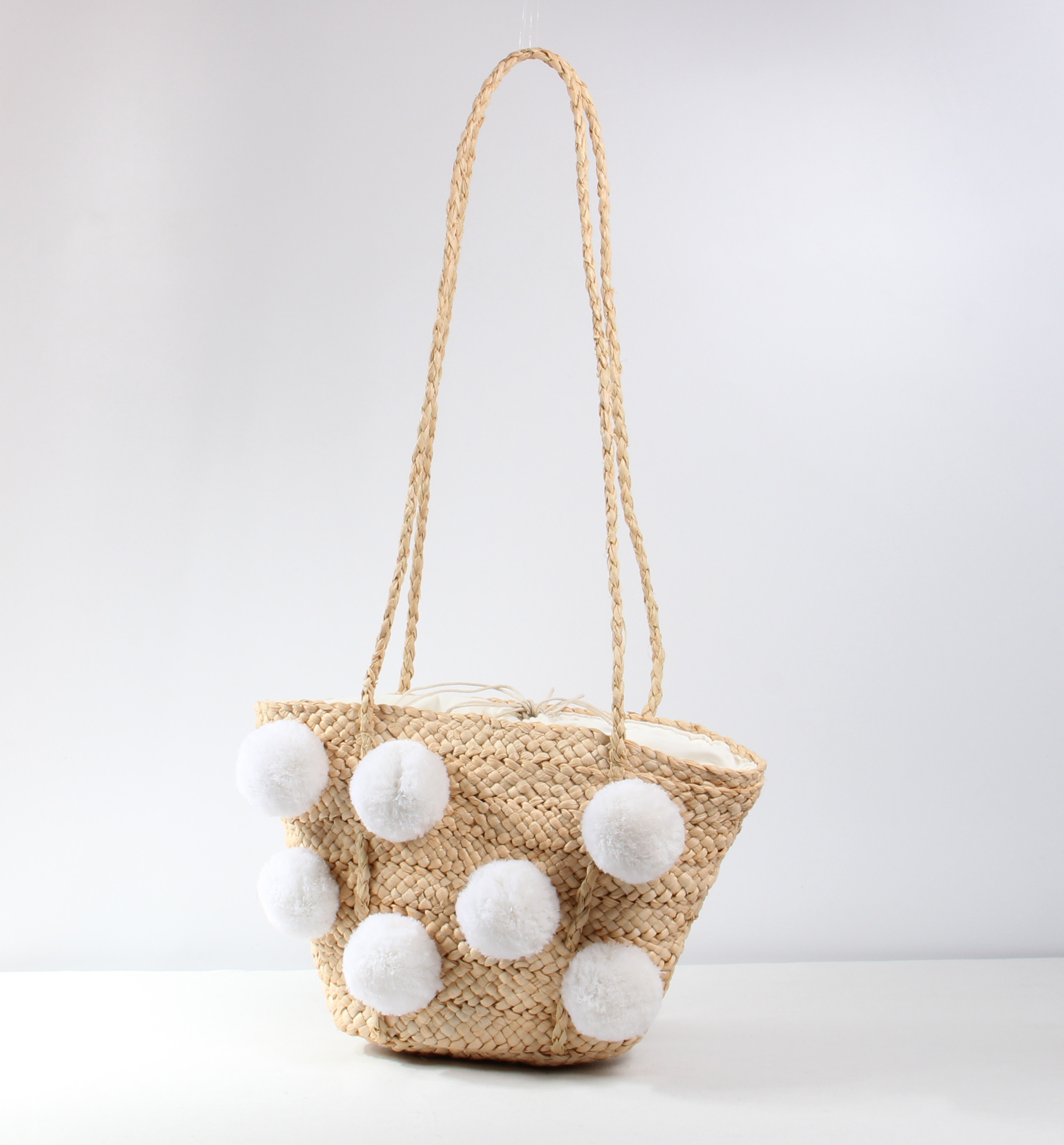 2018新款球球草编包沙滩包手工编织包单肩斜跨旅游度假大容量女包